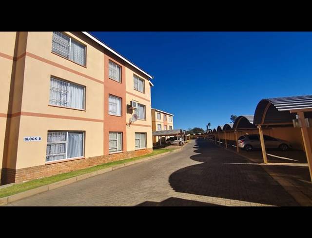 2 BEDROOM APARTMENT FOR SALE IN KANONIERSPARK